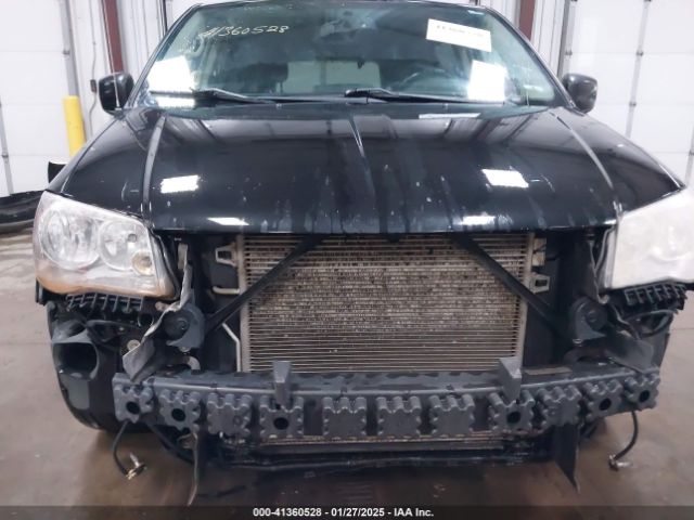 2C4RC1BG9ER436048 Chrysler Town & Country Touring