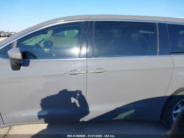 Chrysler Pacifica Touring L 2023 2C4RC1BG0PR506880 Image 15