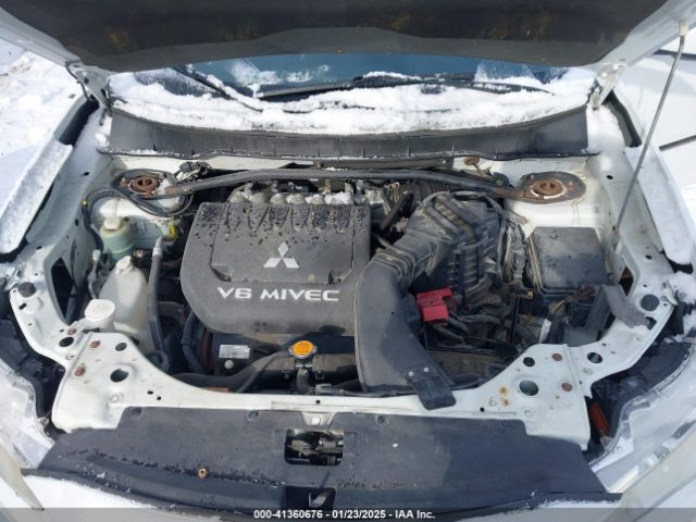 2010 MITSUBISHI OUTLANDER JA4JT5AX3AZ013904 Photo 9