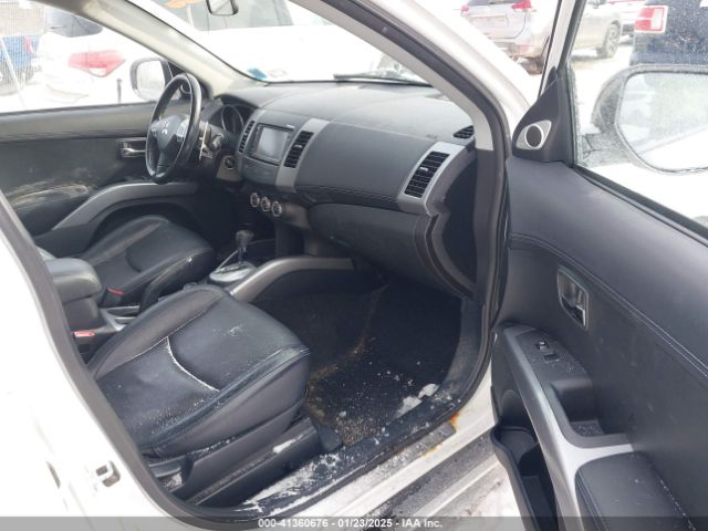 2010 MITSUBISHI OUTLANDER JA4JT5AX3AZ013904 Photo 4