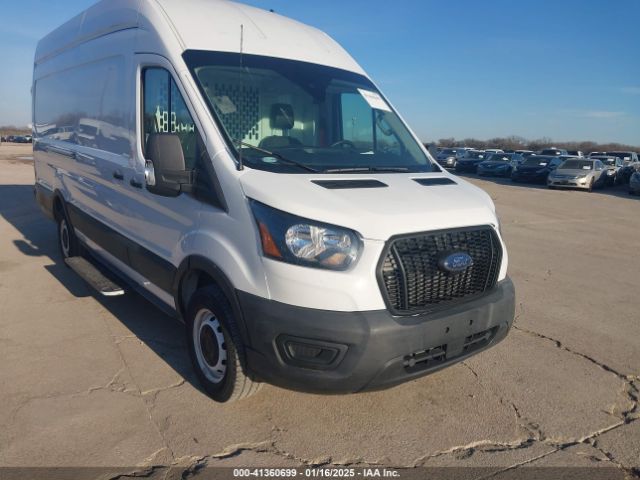1FTBR3X80NKA65812 Ford Transit-250 Cargo Van