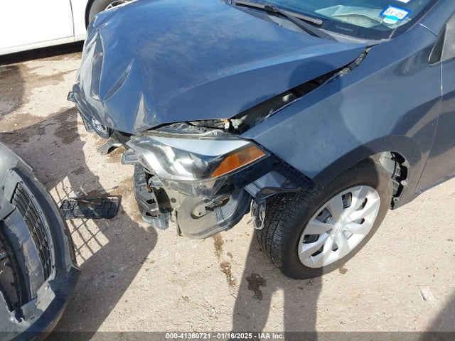 Toyota COROLLA LE 2016 5YFBURHE8GP523302 Image 17