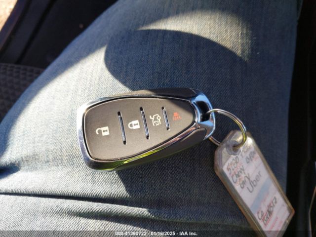 1G1FY6S05P4154055 Chevrolet Bolt Euv Fwd Lt