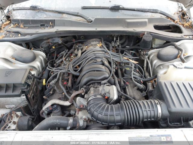 2005 CHRYSLER 300C 2C3AA63H25H520634 Photo 9