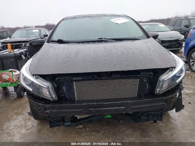 3KPFK4A74JE218667 KIA Forte