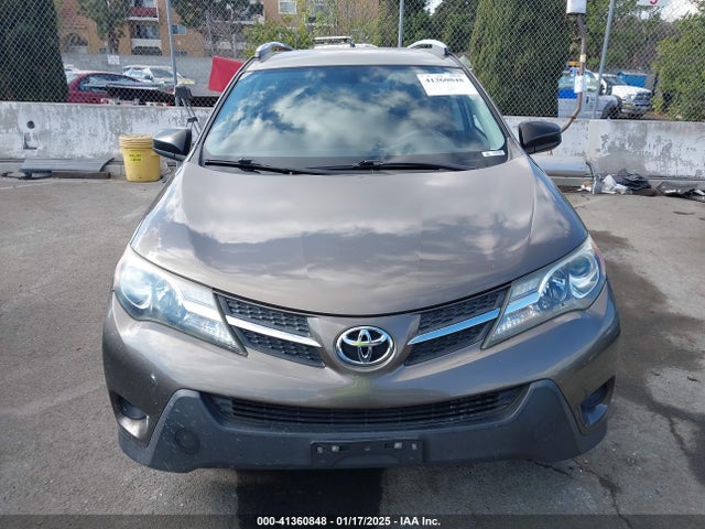 Toyota RAV4 LE 2015 2T3ZFREV1FW218547 Image 11