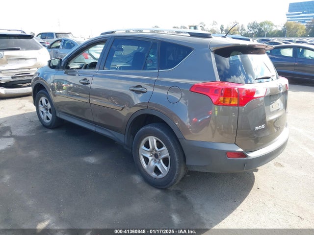 Toyota RAV4 LE 2015 2T3ZFREV1FW218547 Image 3