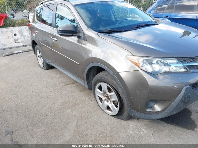 Toyota RAV4 LE 2015 2T3ZFREV1FW218547 Image 6