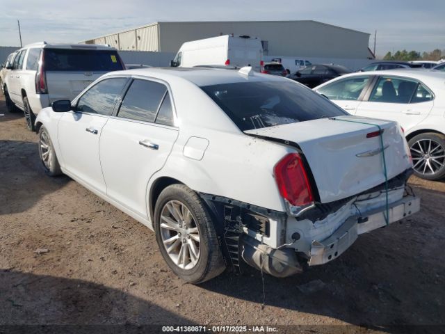 2017 CHRYSLER 300C 2C3CCAEG7HH596512 Photo 2