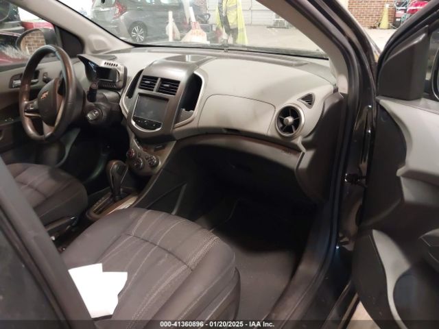 1G1JC5SHXG4138801 Chevrolet Sonic Lt Auto