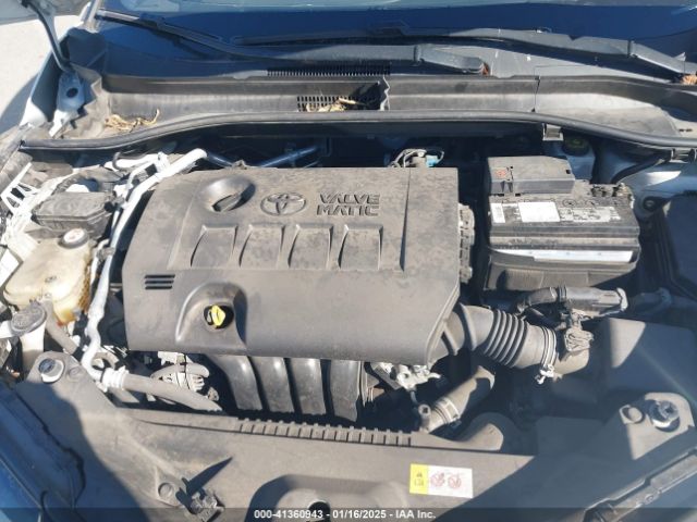 JTNKHMBX9K1016922 Toyota C-HR LE