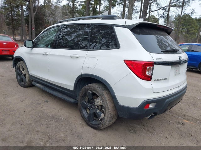 Honda Passport Awd Elite 2020 5FNYF8H04LB000898 Image 3