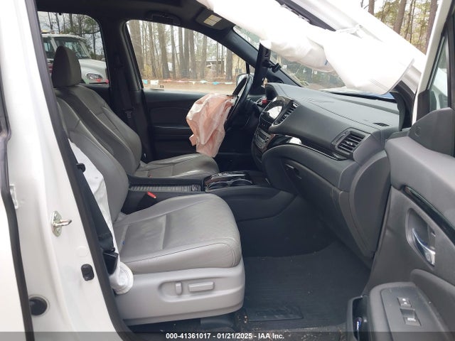 Honda Passport Awd Elite 2020 5FNYF8H04LB000898 Image 5
