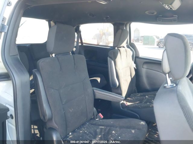 2C4RDGBG1JR199145 Dodge Grand Caravan Se Plus