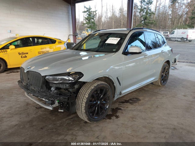 BMW X3 2023 5UX53DP04P9N97930 Image 2