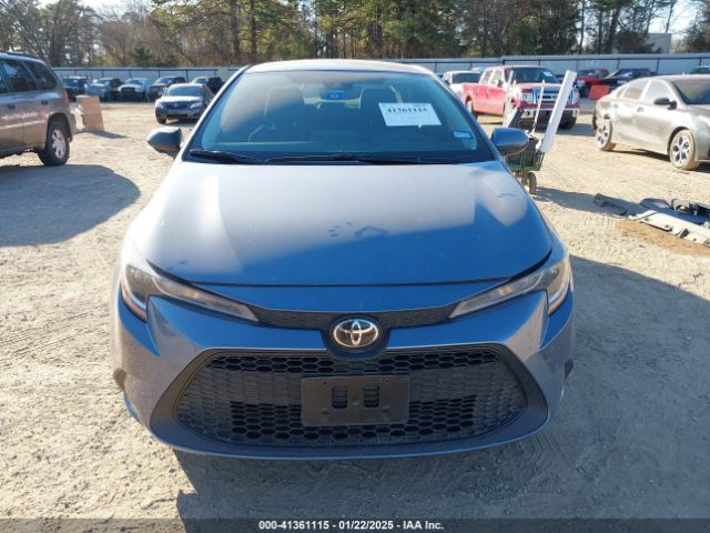 5YFEPMAE3NP335687 Toyota COROLLA LE