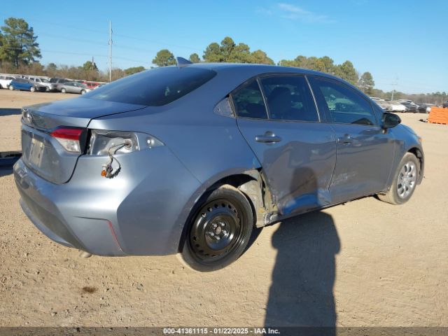 5YFEPMAE3NP335687 Toyota COROLLA LE
