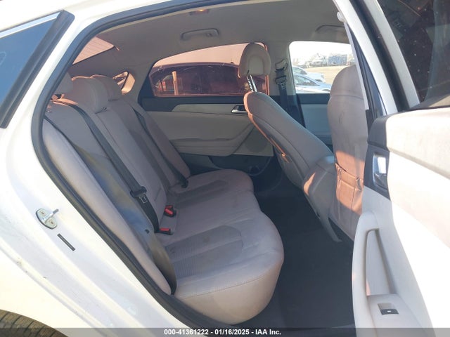 5NPE24AF2HH582501 Hyundai Sonata