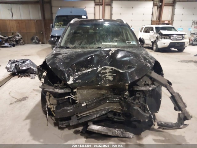 KM8J3CA49JU747939 Hyundai TUCSON SEL