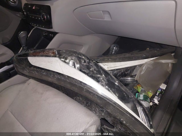 KM8J3CA49JU747939 Hyundai TUCSON SEL