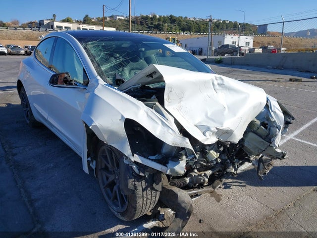 2018 TESLA MODEL 3 5YJ3E1EB5JF066738 Photo 5