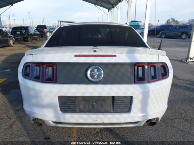 1ZVBP8AM3E5262123 Ford Mustang V6 Premium