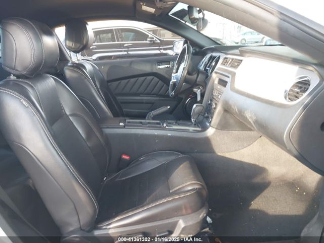1ZVBP8AM3E5262123 Ford Mustang V6 Premium