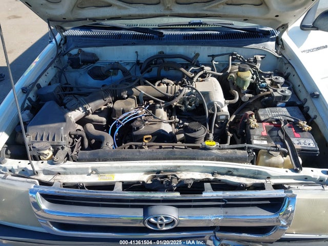 1998 Toyota Tacoma მანქანა იყიდება აუქციონზე, vin: 4TAVL52N1WZ092786, აუქციონის ნომერი: 41361504