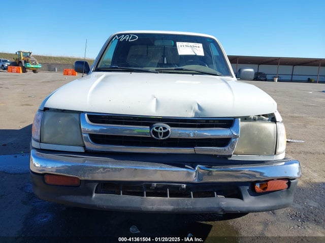 1998 Toyota Tacoma მანქანა იყიდება აუქციონზე, vin: 4TAVL52N1WZ092786, აუქციონის ნომერი: 41361504
