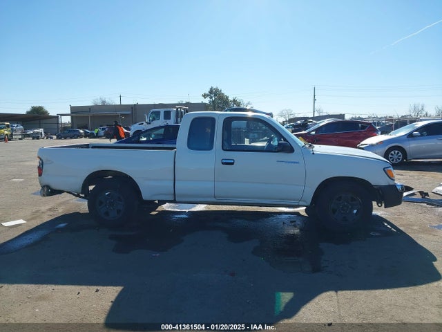 1998 Toyota Tacoma მანქანა იყიდება აუქციონზე, vin: 4TAVL52N1WZ092786, აუქციონის ნომერი: 41361504
