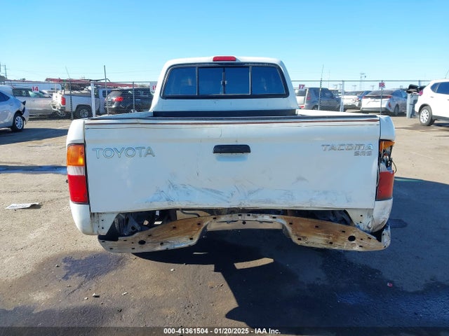 1998 Toyota Tacoma მანქანა იყიდება აუქციონზე, vin: 4TAVL52N1WZ092786, აუქციონის ნომერი: 41361504