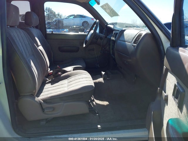 1998 Toyota Tacoma მანქანა იყიდება აუქციონზე, vin: 4TAVL52N1WZ092786, აუქციონის ნომერი: 41361504