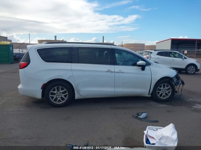 2C4RC1CG4HR608537 Chrysler Pacifica Lx