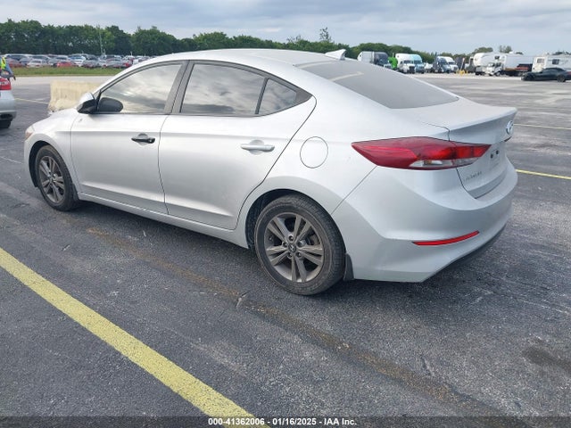 KMHD84LF0JU510386 Hyundai ELANTRA SEL
