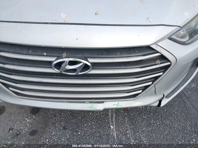 KMHD84LF0JU510386 Hyundai ELANTRA SEL