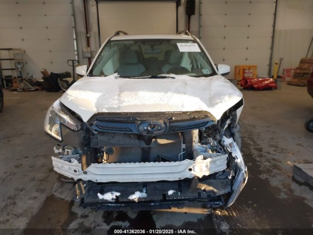 JF2SKAECXNH401433 Subaru Forester Premium