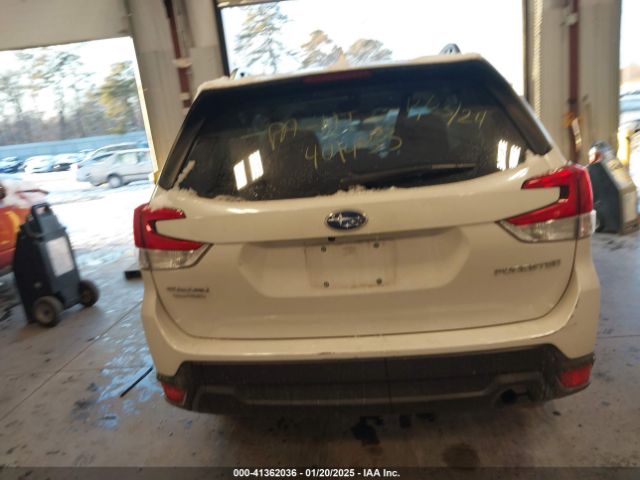 JF2SKAECXNH401433 Subaru Forester Premium