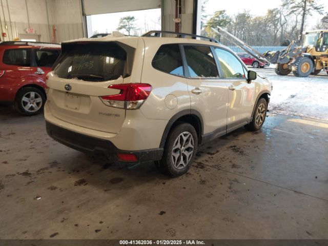 JF2SKAECXNH401433 Subaru Forester Premium