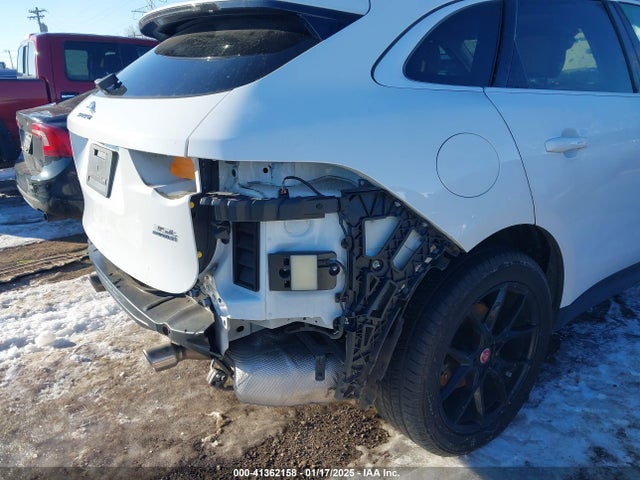 Jaguar F-pace 35t Prestige 2017 SADCK2BV5HA070454 Image 18