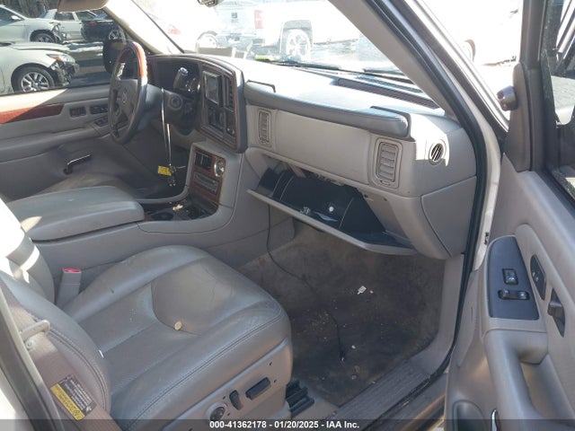 2006 CADILLAC ESCALADE 1GYEC63N76R140827 Photo 4