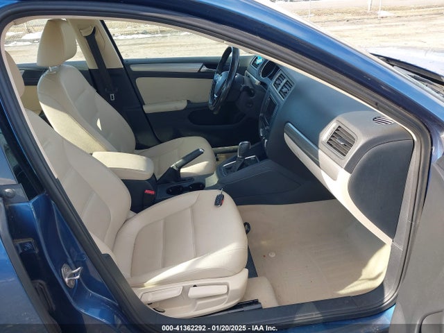Aukcja sprzedaży 2016 Volkswagen Jetta 1.4t Se, vin: 3VWD67AJ5GM402049, numer aukcji: 41362292