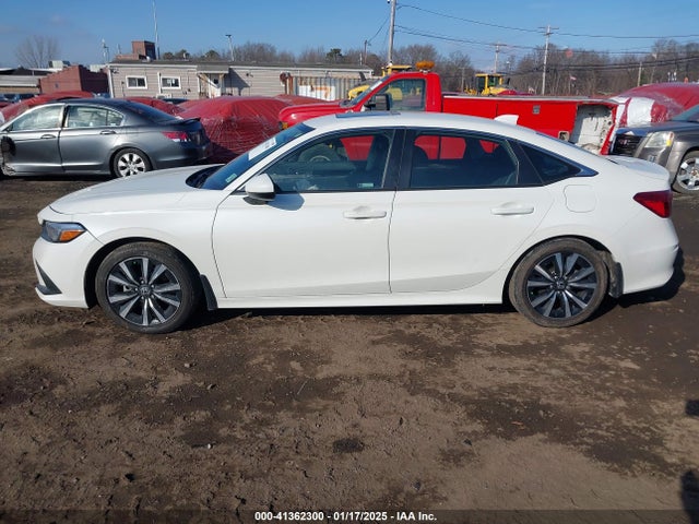 Honda CIVIC EX 2024 2HGFE1F7XRH325058 Image 14