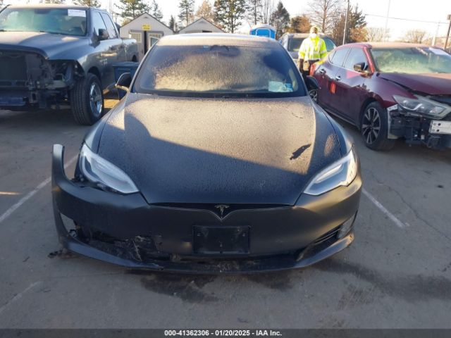 5YJSA1E25HF186217 Tesla MODEL S