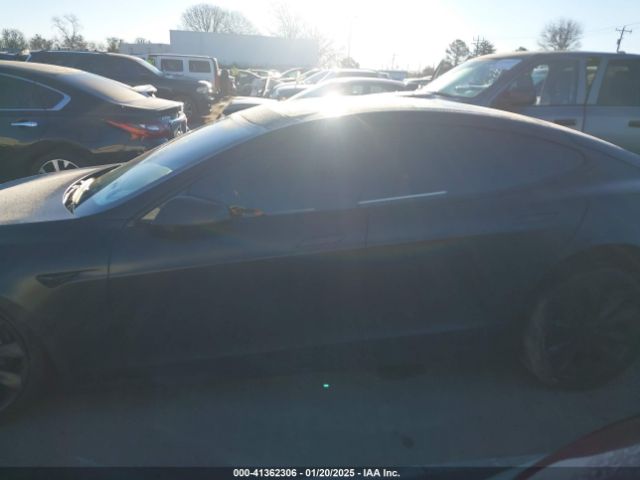 5YJSA1E25HF186217 Tesla MODEL S