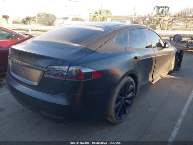 5YJSA1E25HF186217 Tesla MODEL S