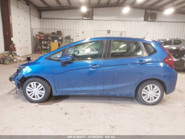 Honda FIT LX 2016 JHMGK5H54GS014051 Image 14
