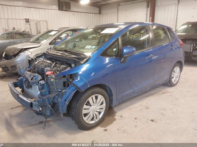 Honda FIT LX 2016 JHMGK5H54GS014051 Image 2