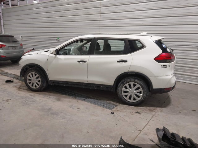 JN8AT2MV6HW012745 Nissan ROGUE S