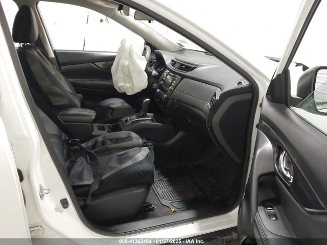 JN8AT2MV6HW012745 Nissan ROGUE S