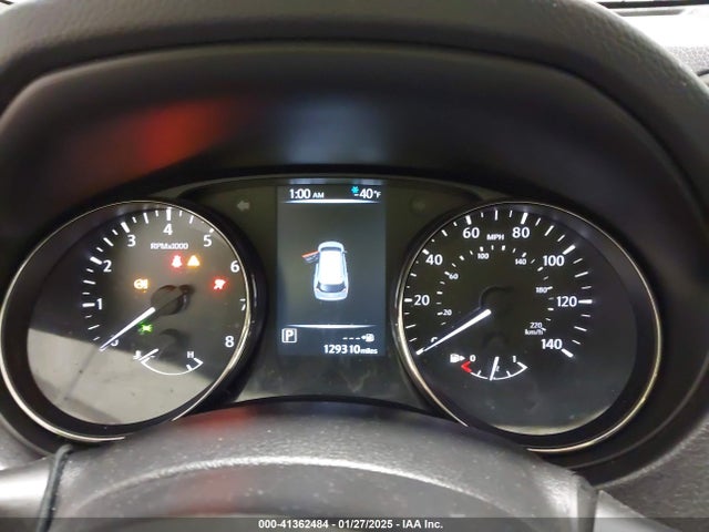JN8AT2MV6HW012745 Nissan ROGUE S